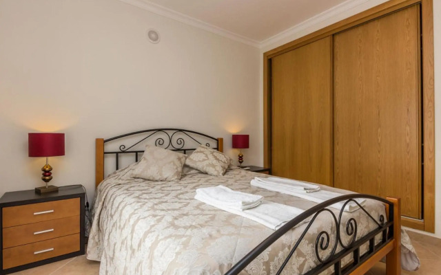 Mira Praia Villa by ALGARVEMANTA