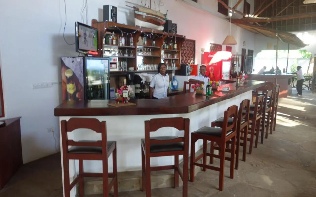 Diani Star Beds