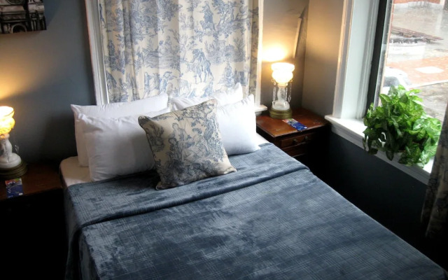Society Hill Hotel at Independence Park