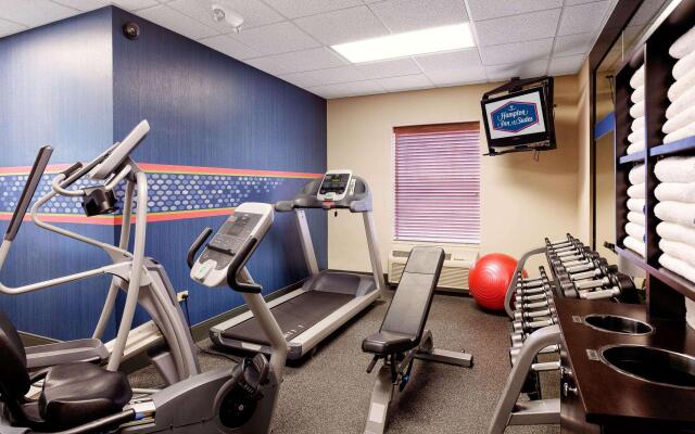 Hampton Inn & Suites Addison