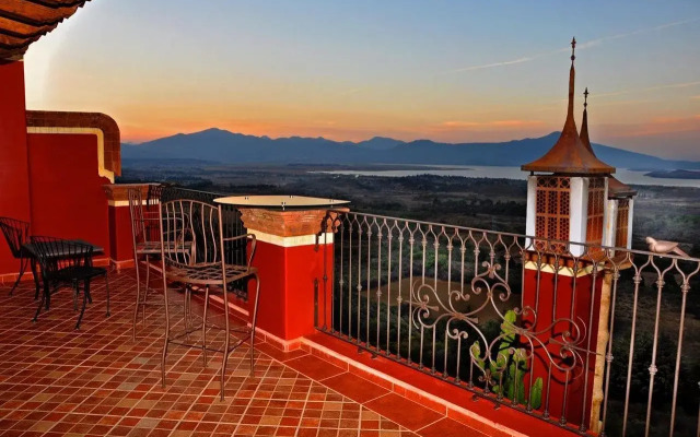 Hotel Porton Del Cielo