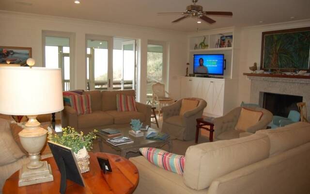 Happy Days - 5 Br Home