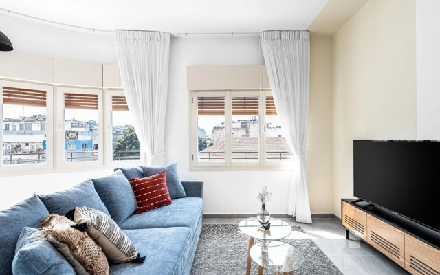 ALLENBY classic and modern Apartments by HOMY