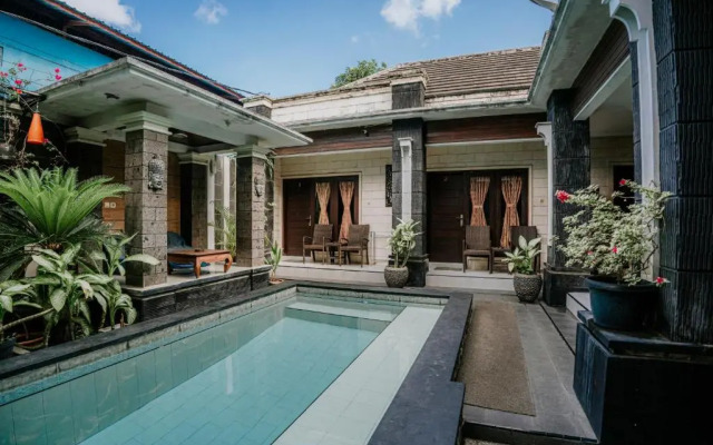 RedDoorz @ Kedonganan Jimbaran