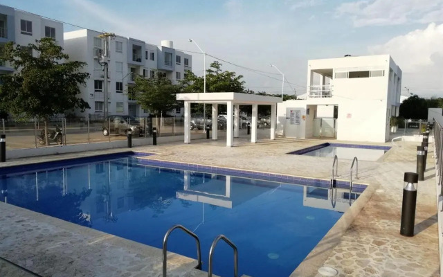 CH1 Bonito apartamento amoblado en condominio RNT 1O8239