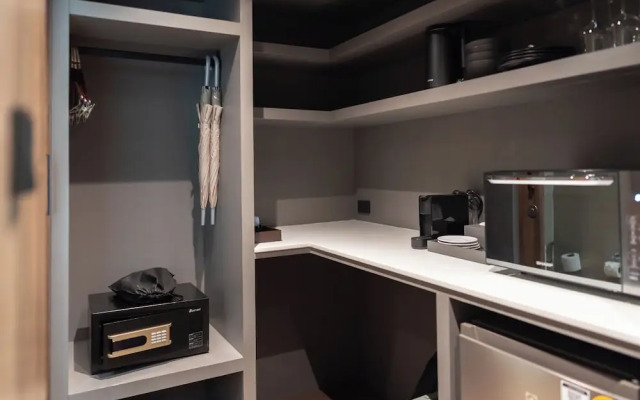 Timber Society Boutique Hideaway