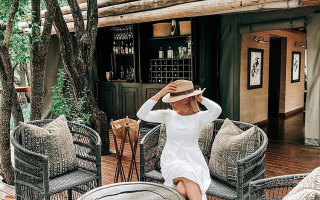 Rhino Sands Safari Camp