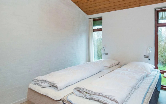 Peaceful Holiday Home in Børkop near Sea