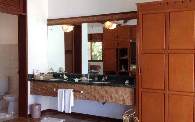 Badian Island Wellness Resort