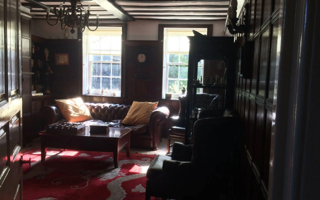 Harmondsworth Hall Guest House Heathrow