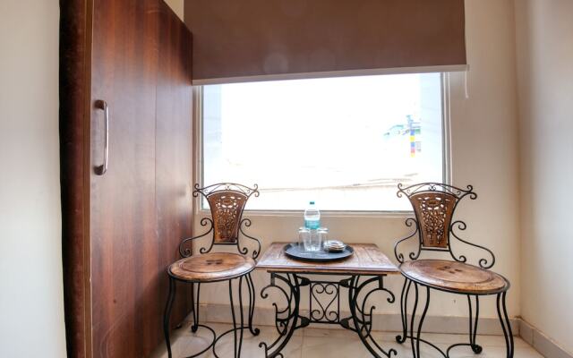 Hotel Midway by OYO Rooms
