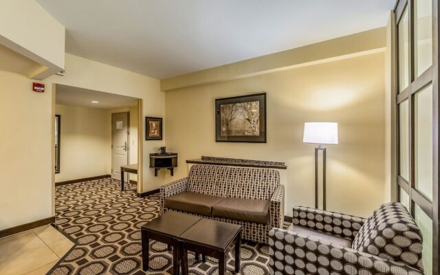 Comfort Suites Lexington