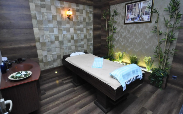 Grand Asya Hotel
