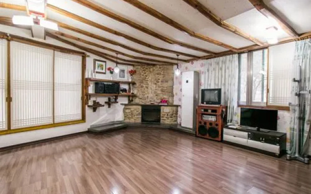 Gapyeong Moonlight World Pension