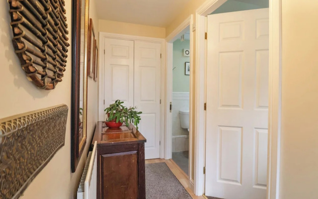 3 Westgate Mews