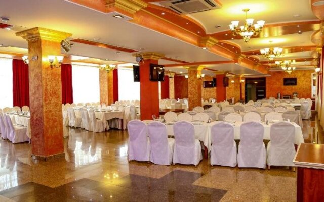 Diana Hotel