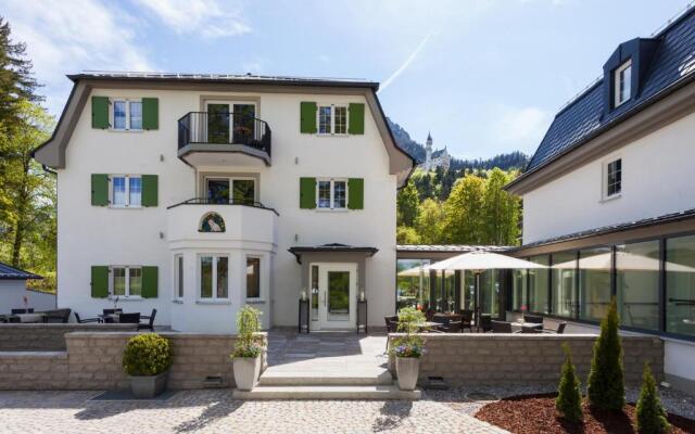 Villa Ludwig Suite Hotel & Chalet