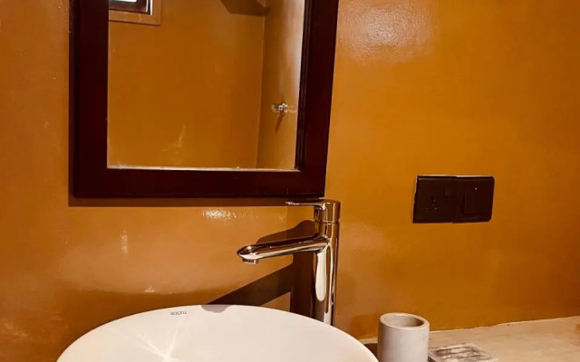 Little Lagoon Hostel