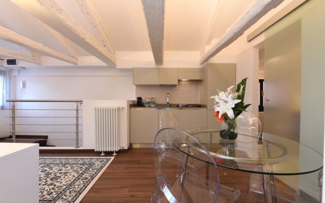 Sweet Apartment