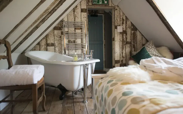 The Woolpack Inn Warehorne