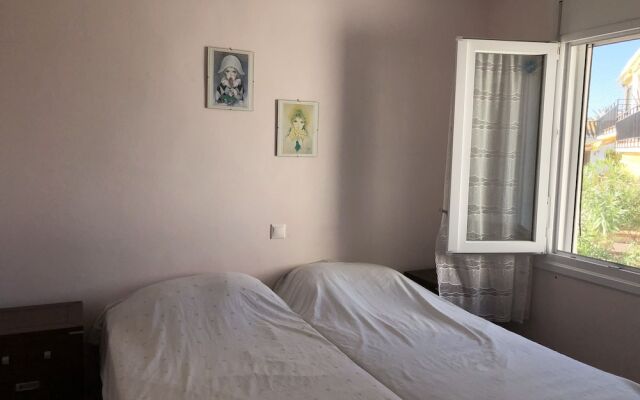 La Casa 79 Urb. Las Buganvillas