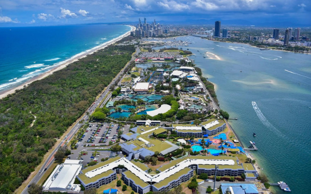 Sea World Resort