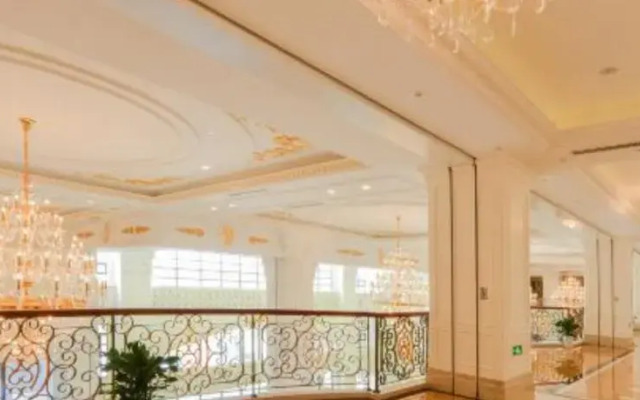 Binhai Jinshi International Hotel