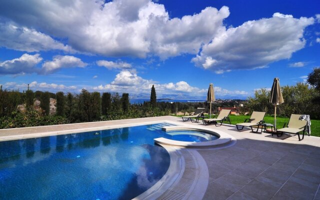 Luxury Villa in Corfu