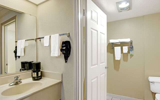 Days Inn by Wyndham San Antonio Airport