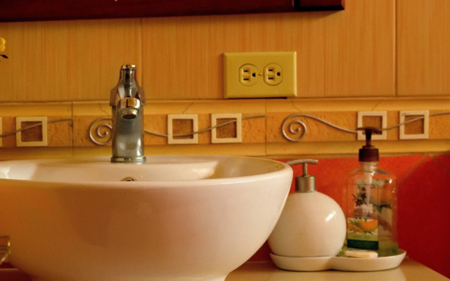 Duncan Suites