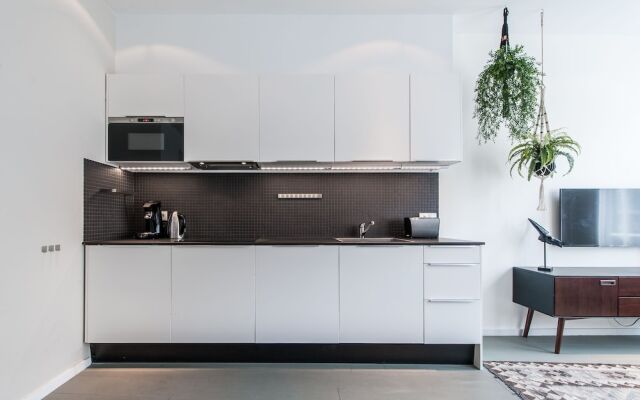 Leidse Square Marnix Apartments