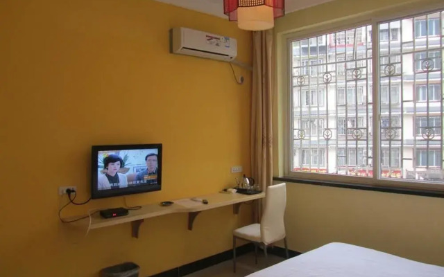 Yangshuo Romantic Hostel