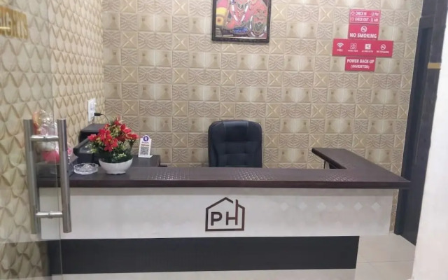 Hotel Pragati Heights