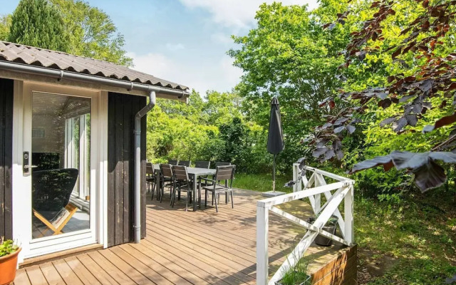 6 Person Holiday Home in Glesborg