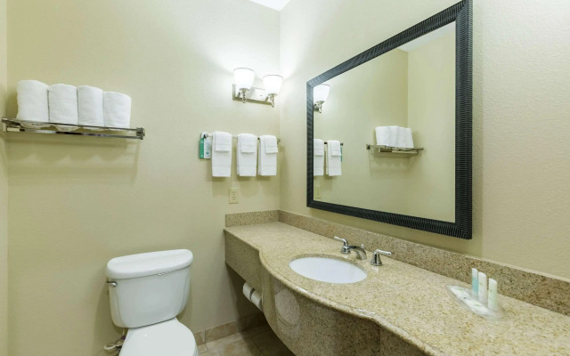 Comfort Suites Beaumont I-10