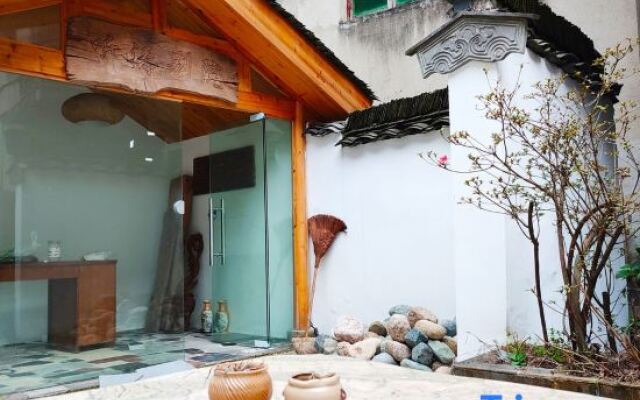 Tingtao Bieyuan Hostel