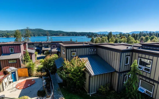 Sooke Harbour Resort & Marina