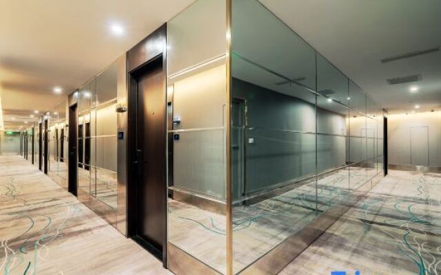 Weiji Hotel (Shanghai hongqiao Wuzhong Road)