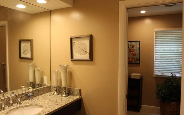 Rivertown Inn