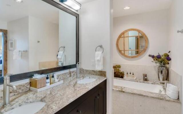 Edgemont 2602 - Luxury Ski-in Ski-out Condo