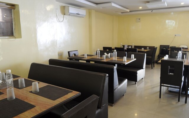 FabHotel MyPlace Kondapur HICC