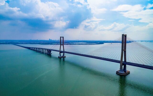 Mercure Surabaya Manyar