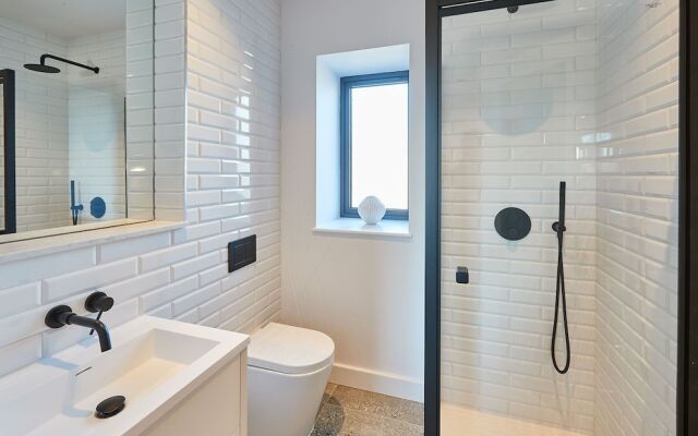 Host Stay Taylor Street