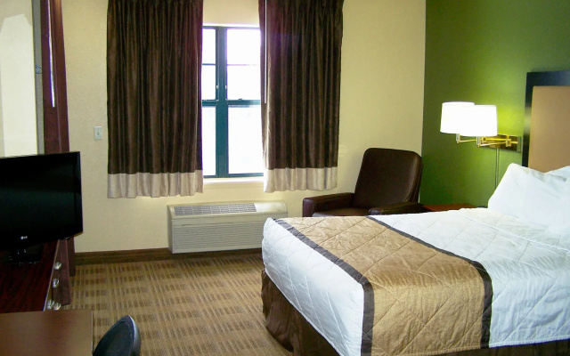 Studio 6 Extended Stay Minneapolis Airport Eagan