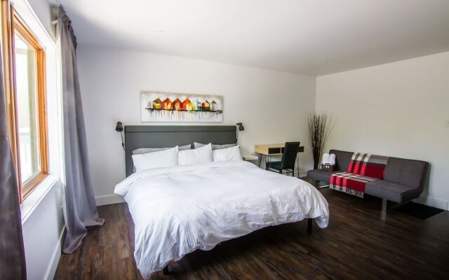 Comme Chez Soi Restaurant & Auberge