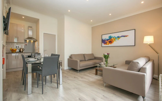 St Stephen's Green District Apartments 2