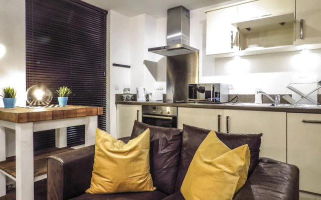 Tudors eSuites Birmingham Apartments with Parking