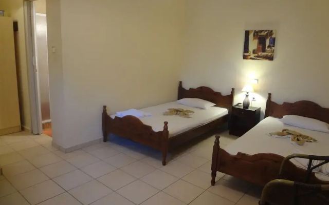 Nostos Apartments
