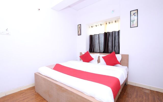 OYO 15094 Sukooon City View