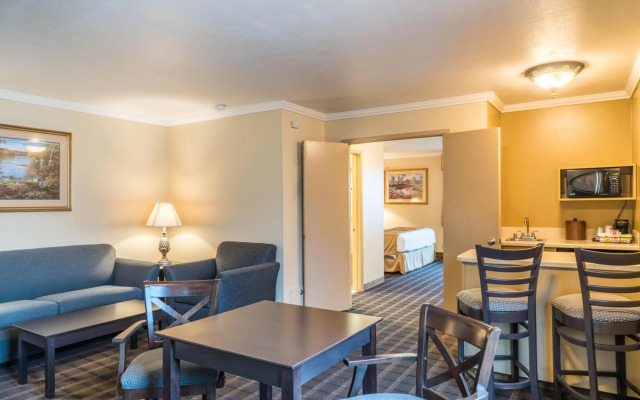 Best Western Inn & Suites